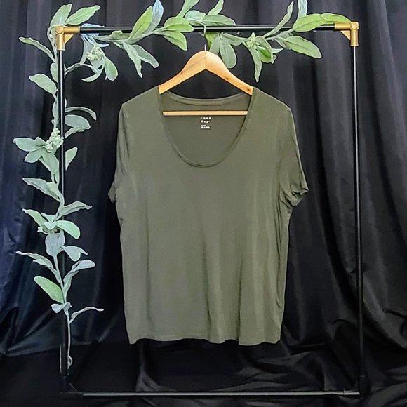 A New Day Tee - Picture 6 of 6